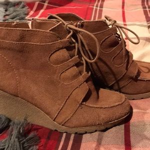 Nine West booties